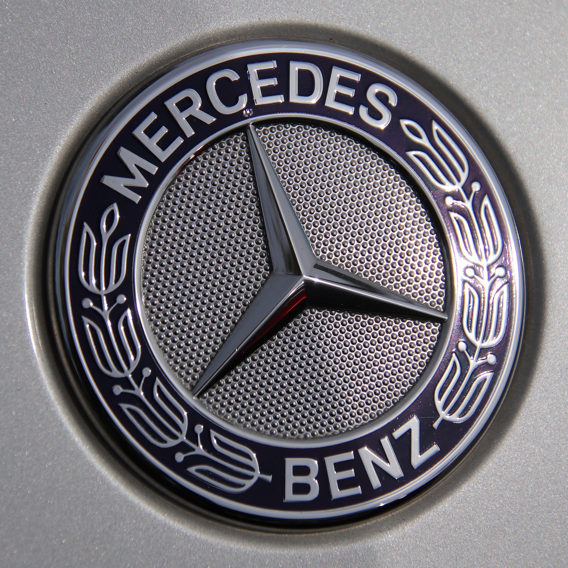 Mercedes Benz Ersatzteile / Tuning