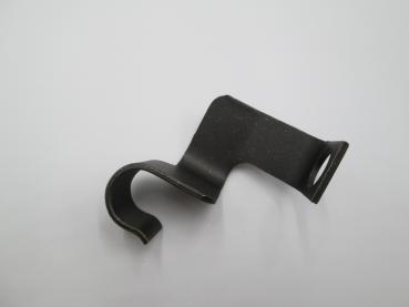 Halter Ölsaugrohr 2.4 CIH