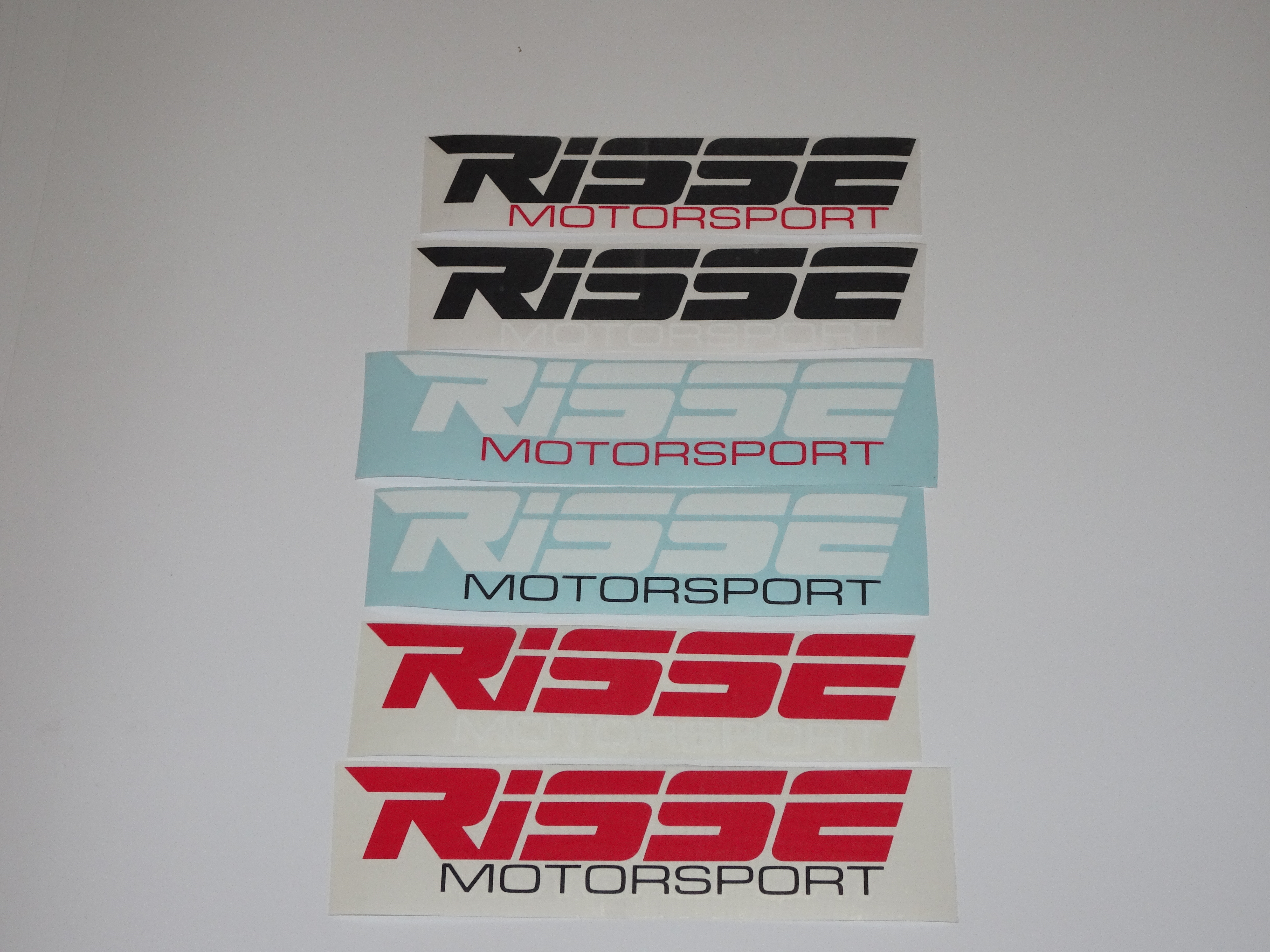 Aufkleber Risse Motorsport, geplottet